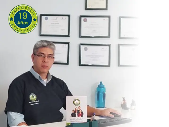 Eduardo Flores Medicina Funcional en Quito Ecuador